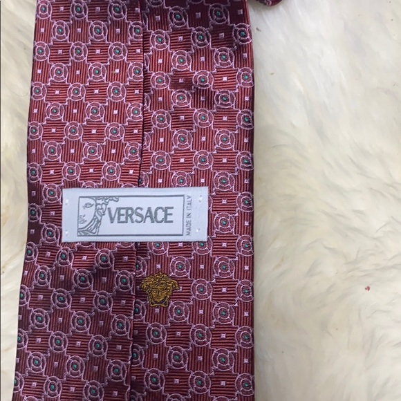 Versace red tie - Picture 3 of 4